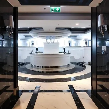 Hanza Tower 19 -inn & Jacusi & Sauna & Pool *