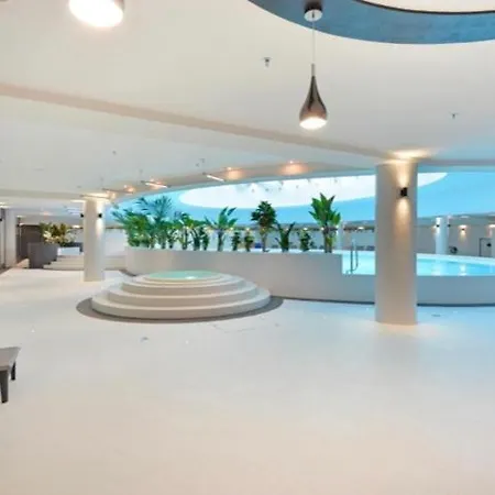 Hanza Tower 19 -inn & Jacusi & Sauna & Pool *