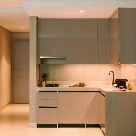 Appartamento Hanza Tower 19 -inn & Jacusi & Sauna & Pool *