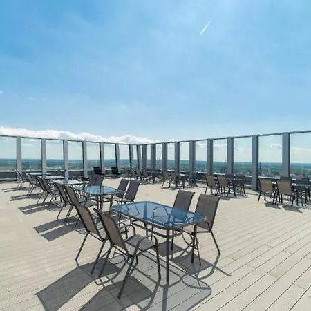 Appartamento Hanza Tower 19 -inn & Jacusi & Sauna & Pool *
